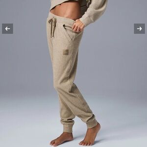 ALO Yoga Women's Ribbed Drawstring Joggers in Beige